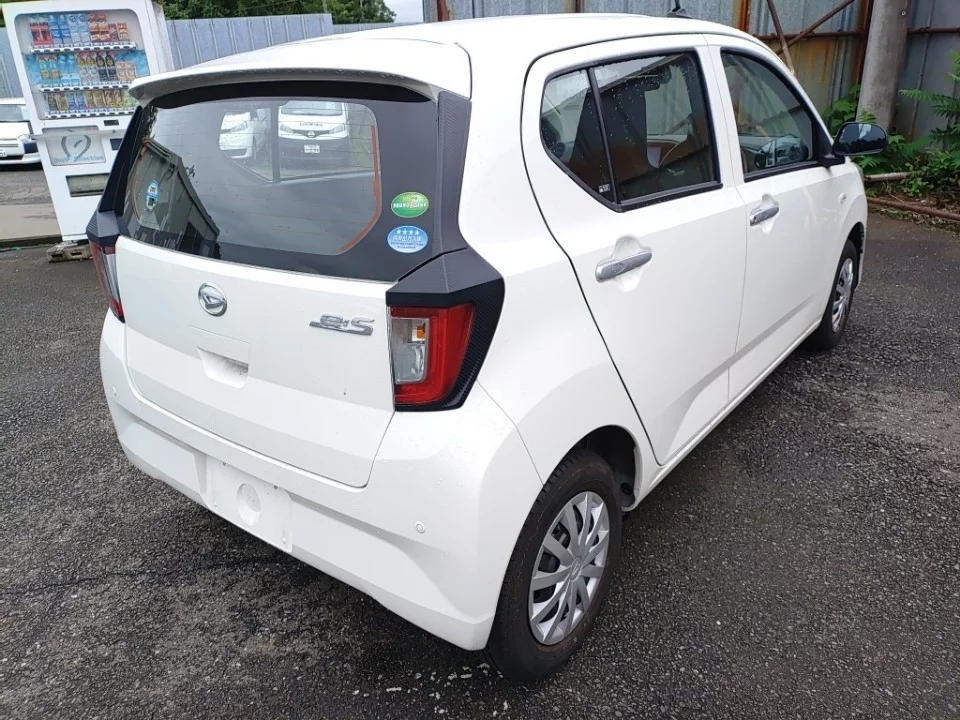 Daihatsu Mira e:S LA350S 2019